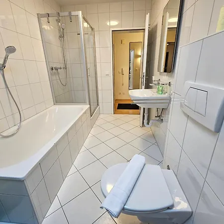 Ach18, Bregenz, Vorarlberg アパート *